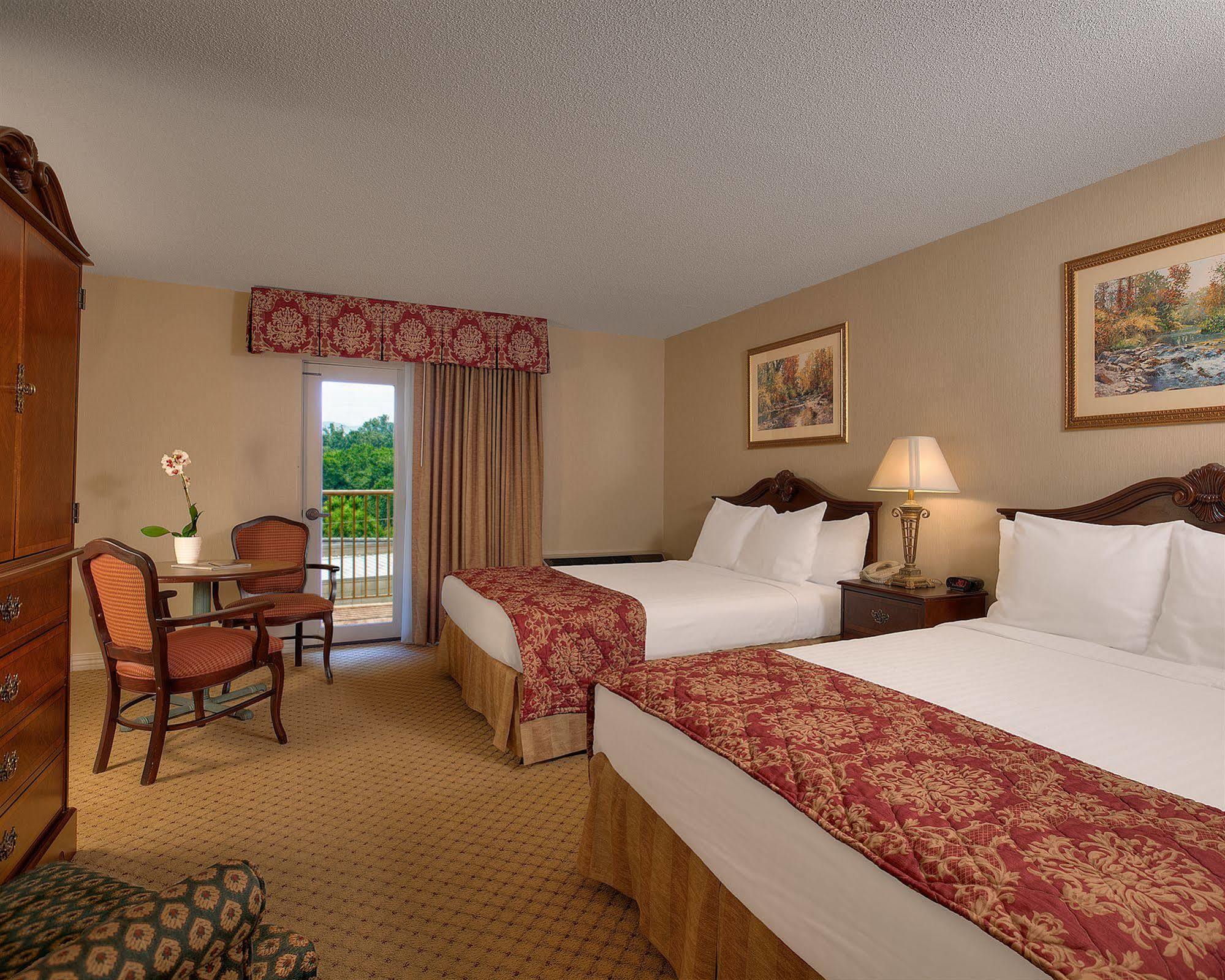 Music Road Resort Inn Pigeon Forge Buitenkant foto